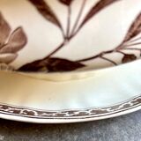 Creil & Montereau brown ironstone sauceboat
