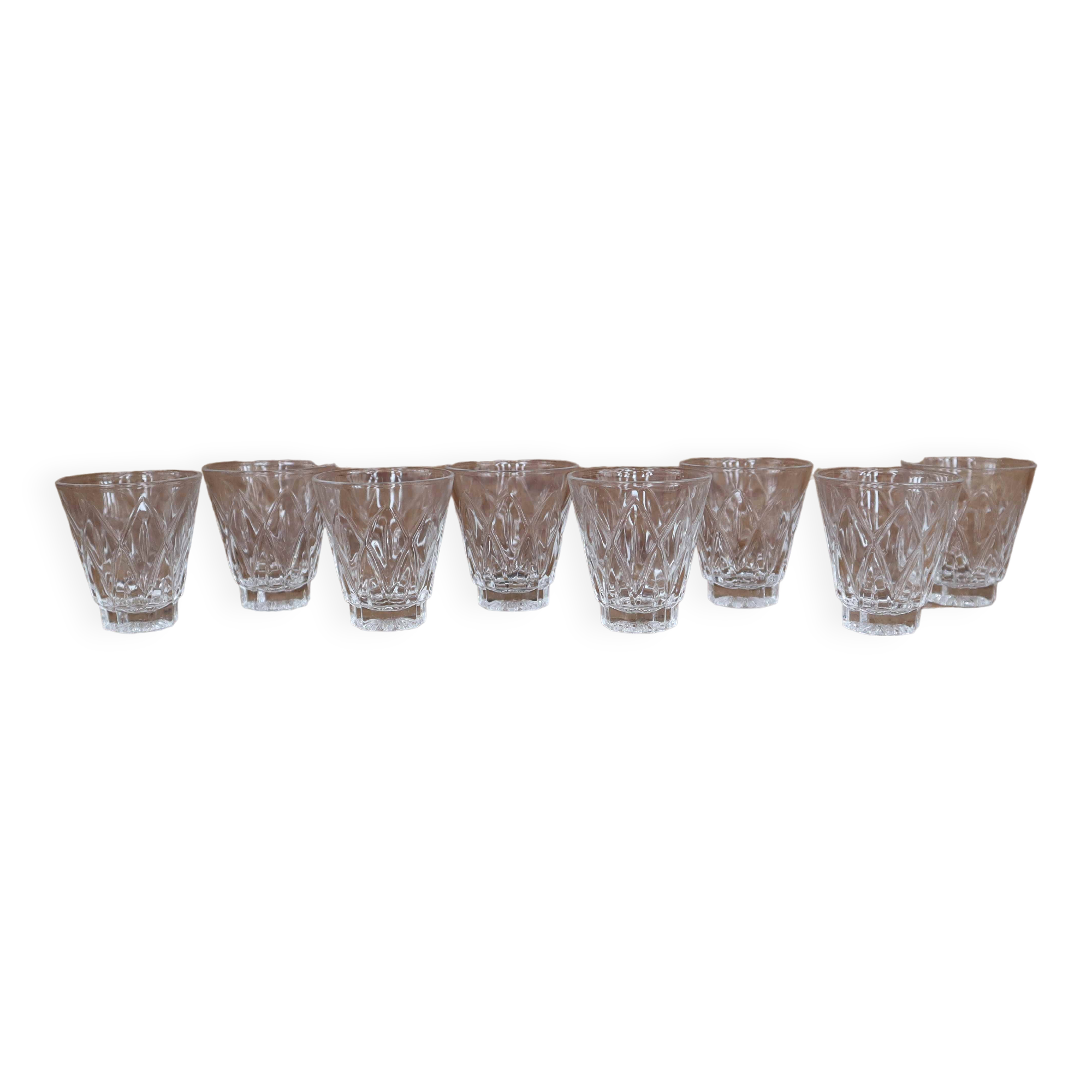 Set of 8 Arlequin liqueur glasses in Reims crystal glass 1950