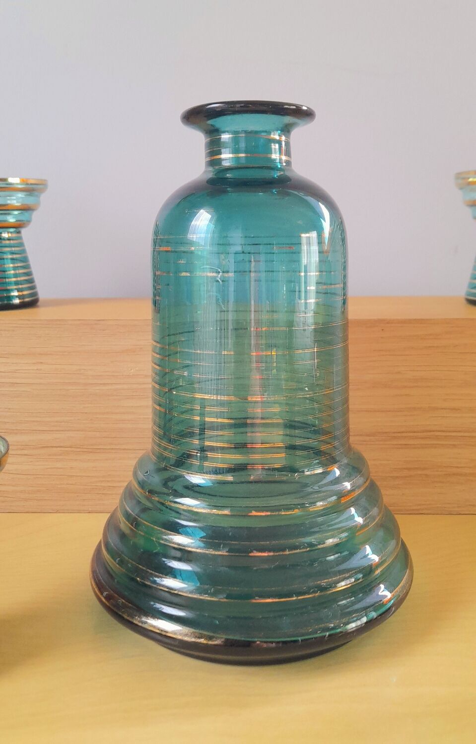 Art Deco Liquor Service