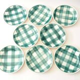 8 green Vichy plates
