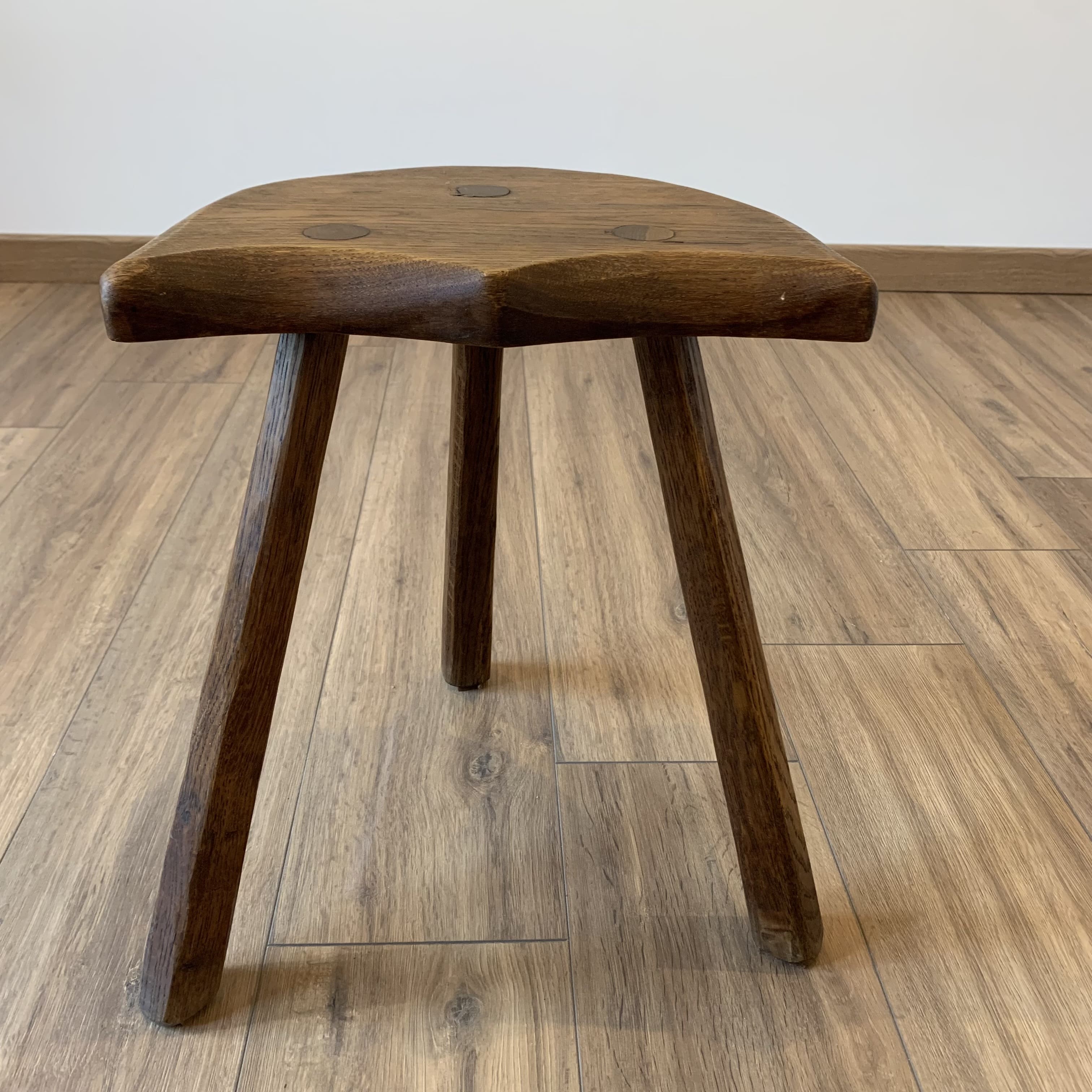 Tripod stool