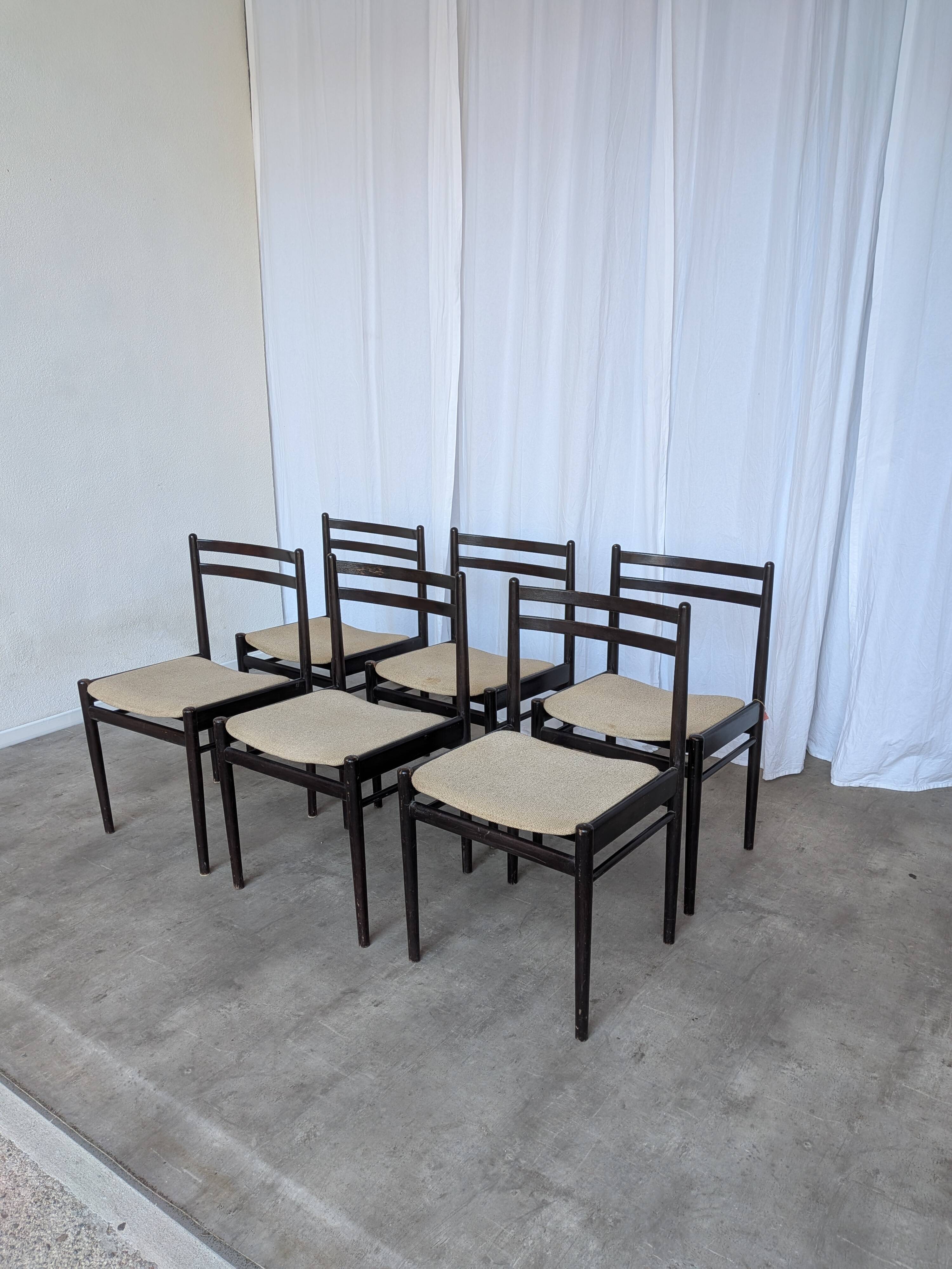Ensemble de 6 chaises de salle à manger en bois de hêtre vintage / Style scandinave des années 50