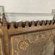 Pair of corner armchairs and an Orientalist bench in carved and polychrome wood from around 1900.