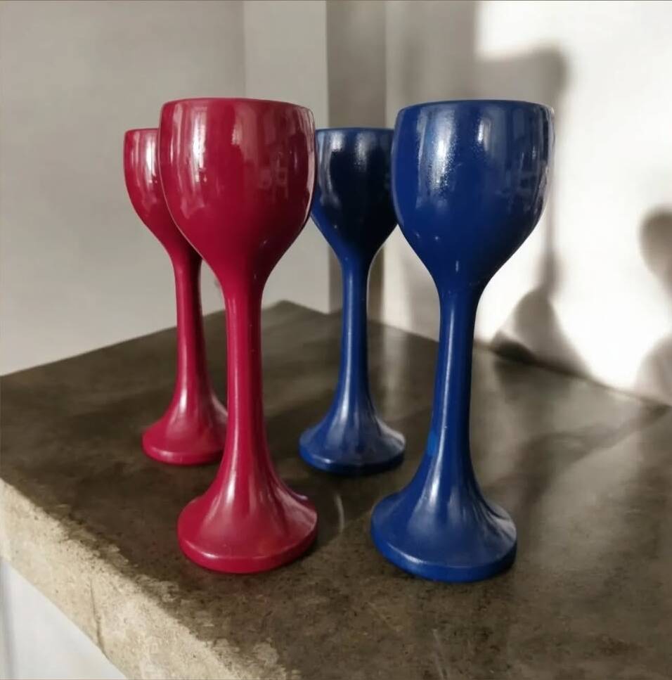 Set of 4 wooden egg cups