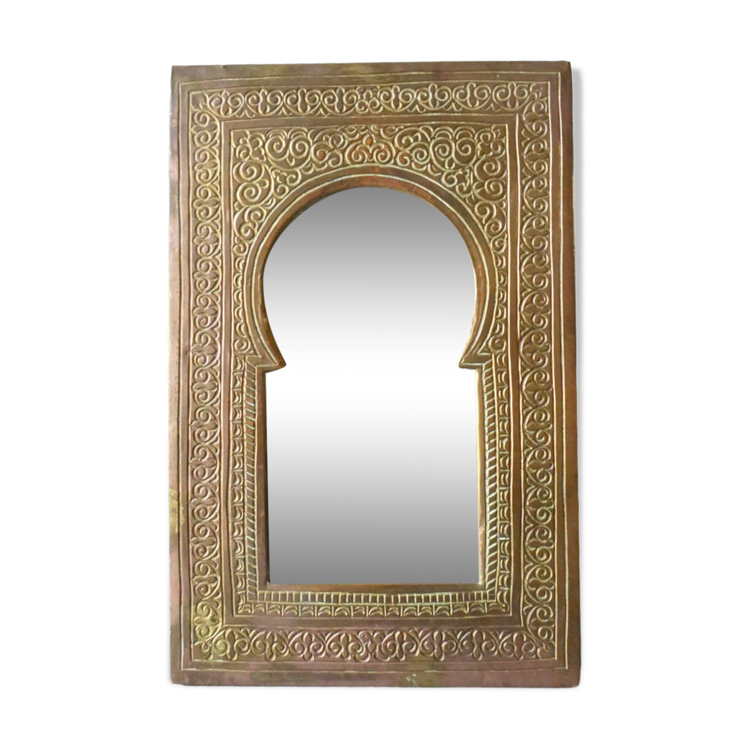 Moroccan mirror in chiseled brass, 70s