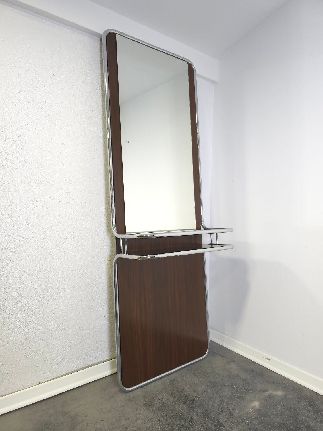 Miroir BAUHAS des années 70 en noyer