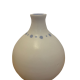White round ceramic with weight
