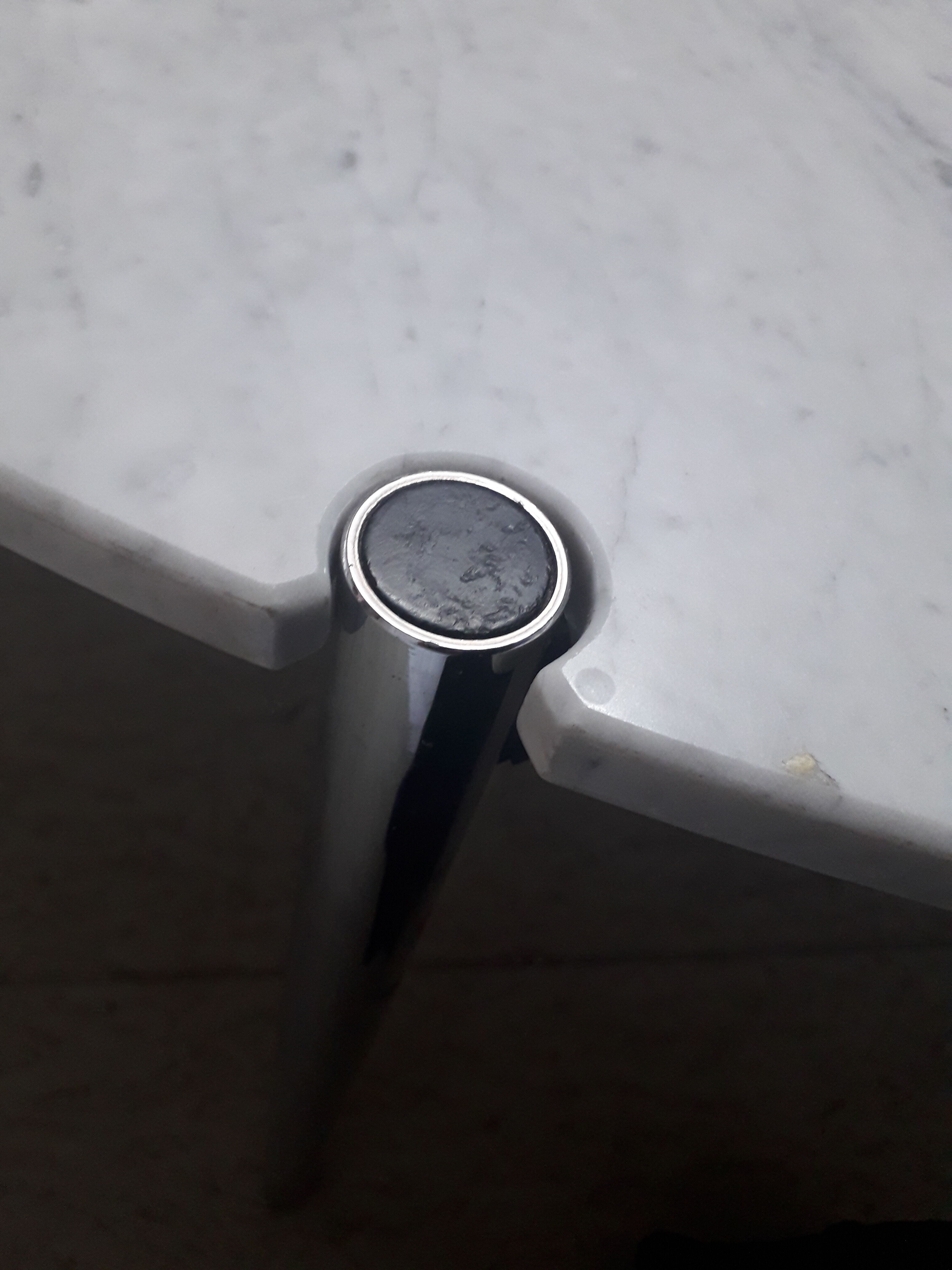 Round table marble 80