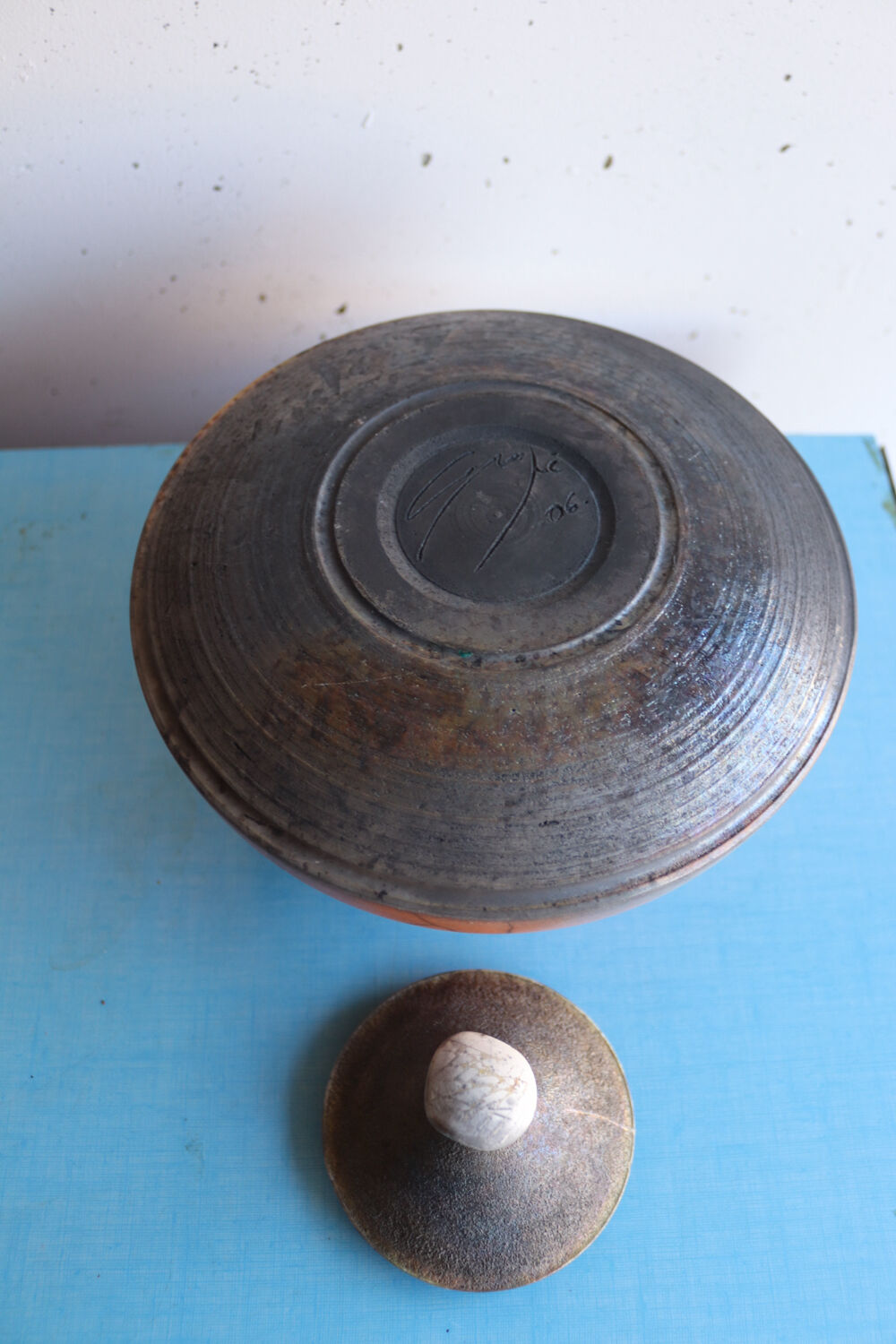 Raku ceramic bonbonnière signed