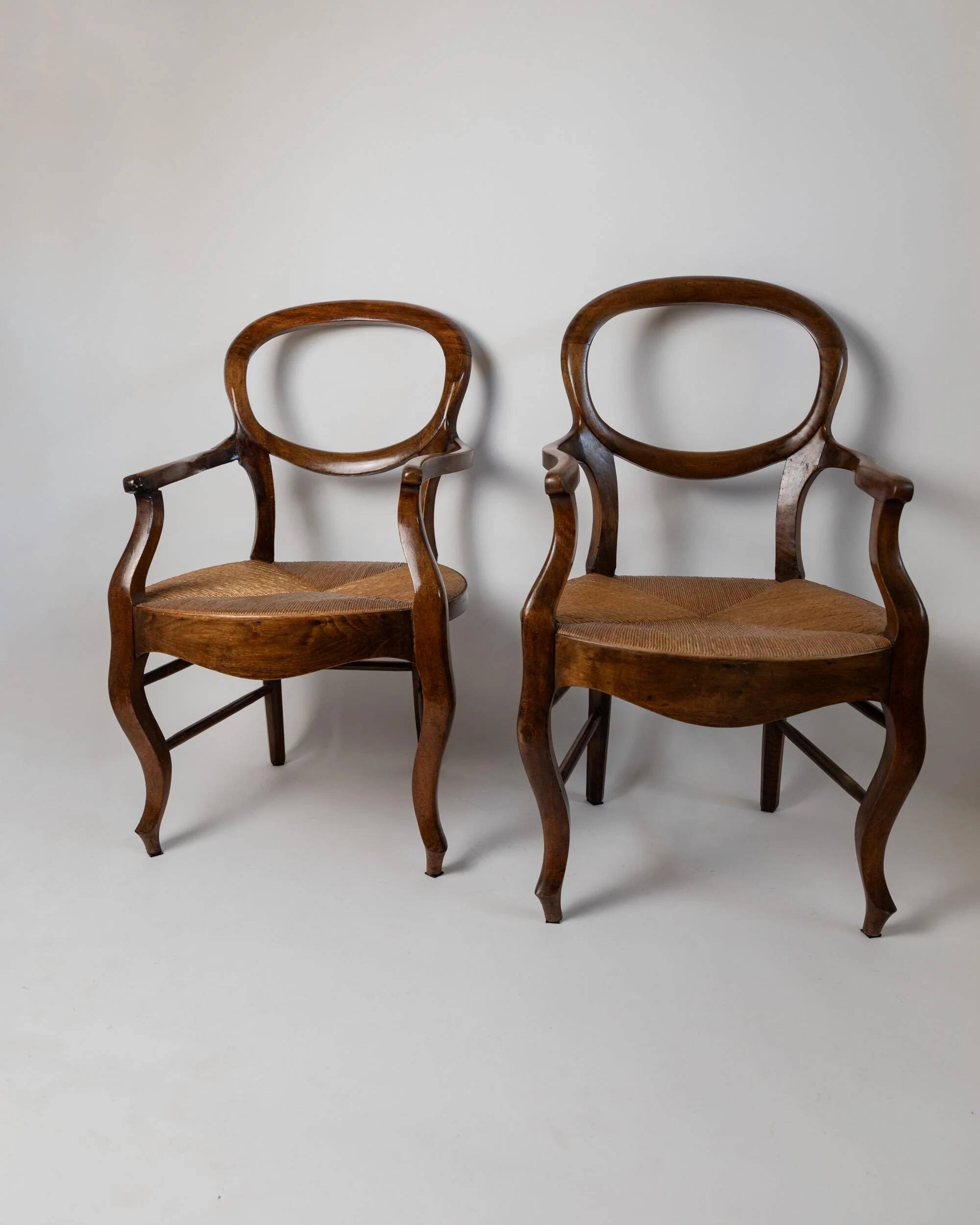 Vintage set of 2 Louis-Philippe armchairs from the 19th century, cherry wood chairs, hand-woven straw seats, antique Italian seat, elegant gift.