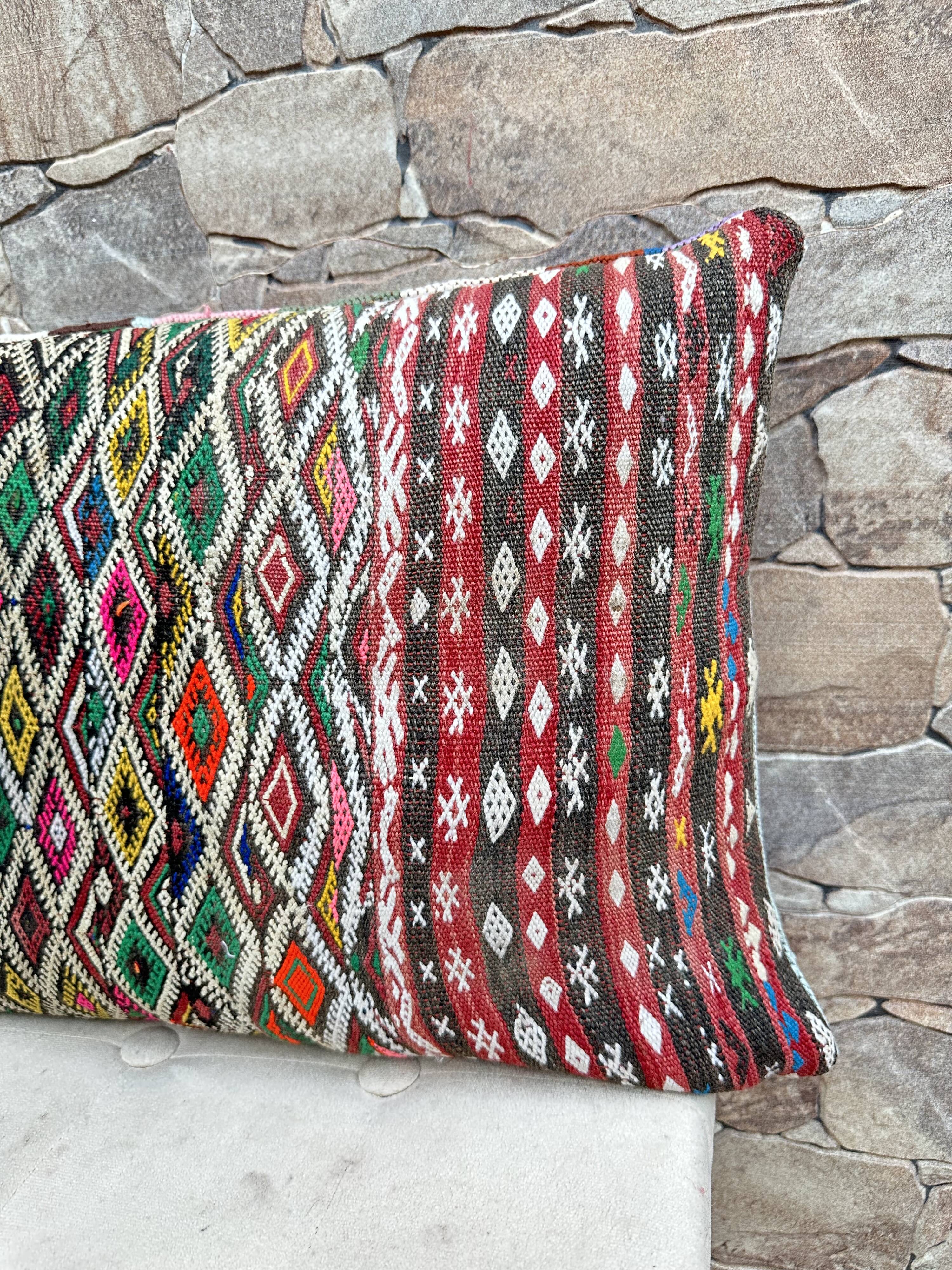 Vintage Moroccan Berber wool cushion cover