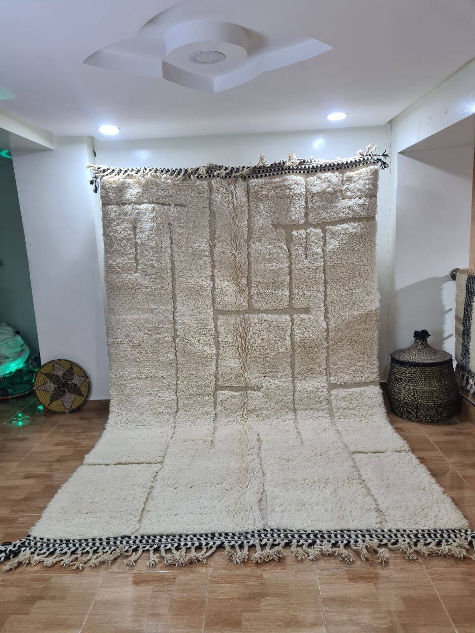 Handmade wool Berber rug 300X200 cm