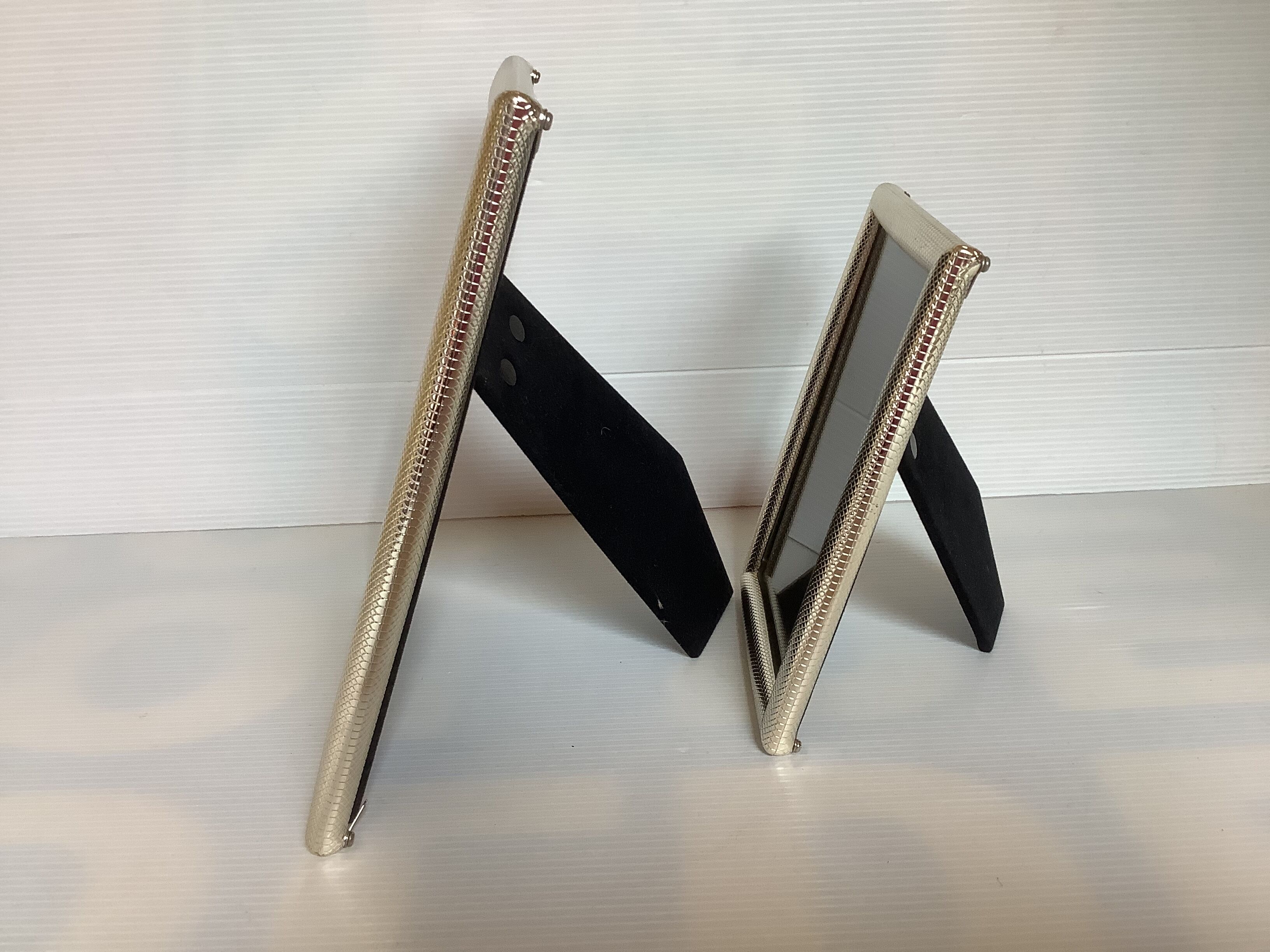 Pair of silver metal photo frames