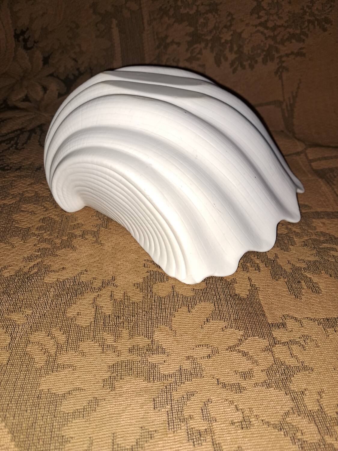 Shell emptier. Vintage 1960s.