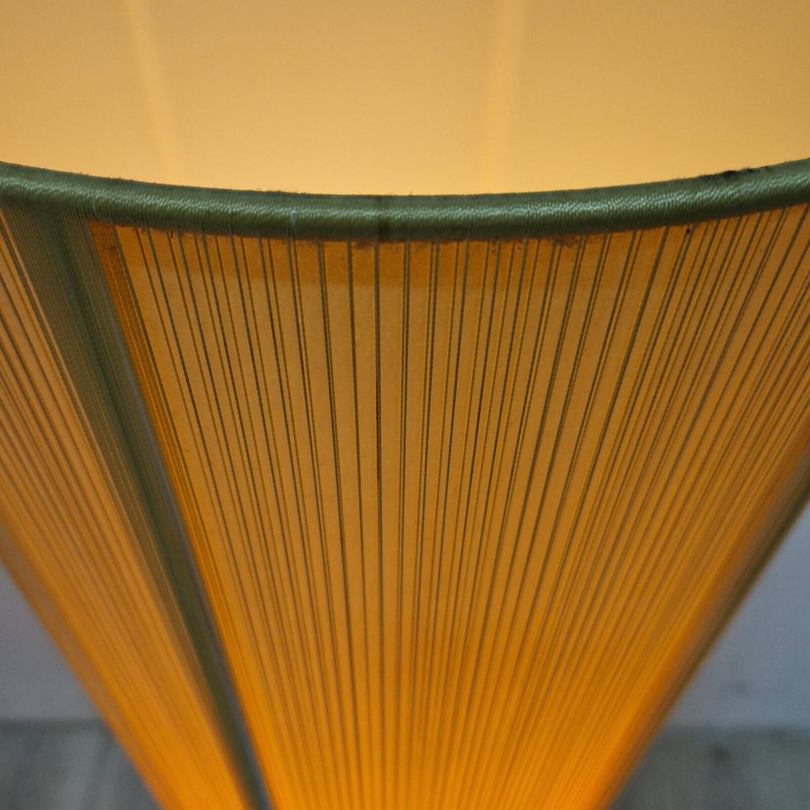 Grand lampadaire Space Age Diabolo, Italie années 1970