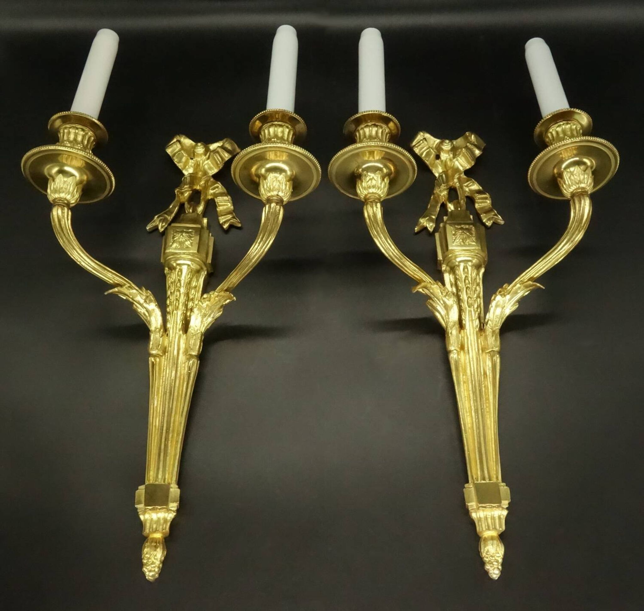 Pair of large sconces with Louis XVI style knots, late 19th century - bronze
