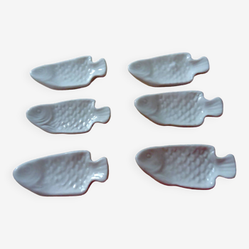 6 porte-couteaux ou porte-baguettes en forme de poissons