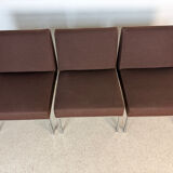 3 chauffeuses vintage – tissu brun & piètement chromé