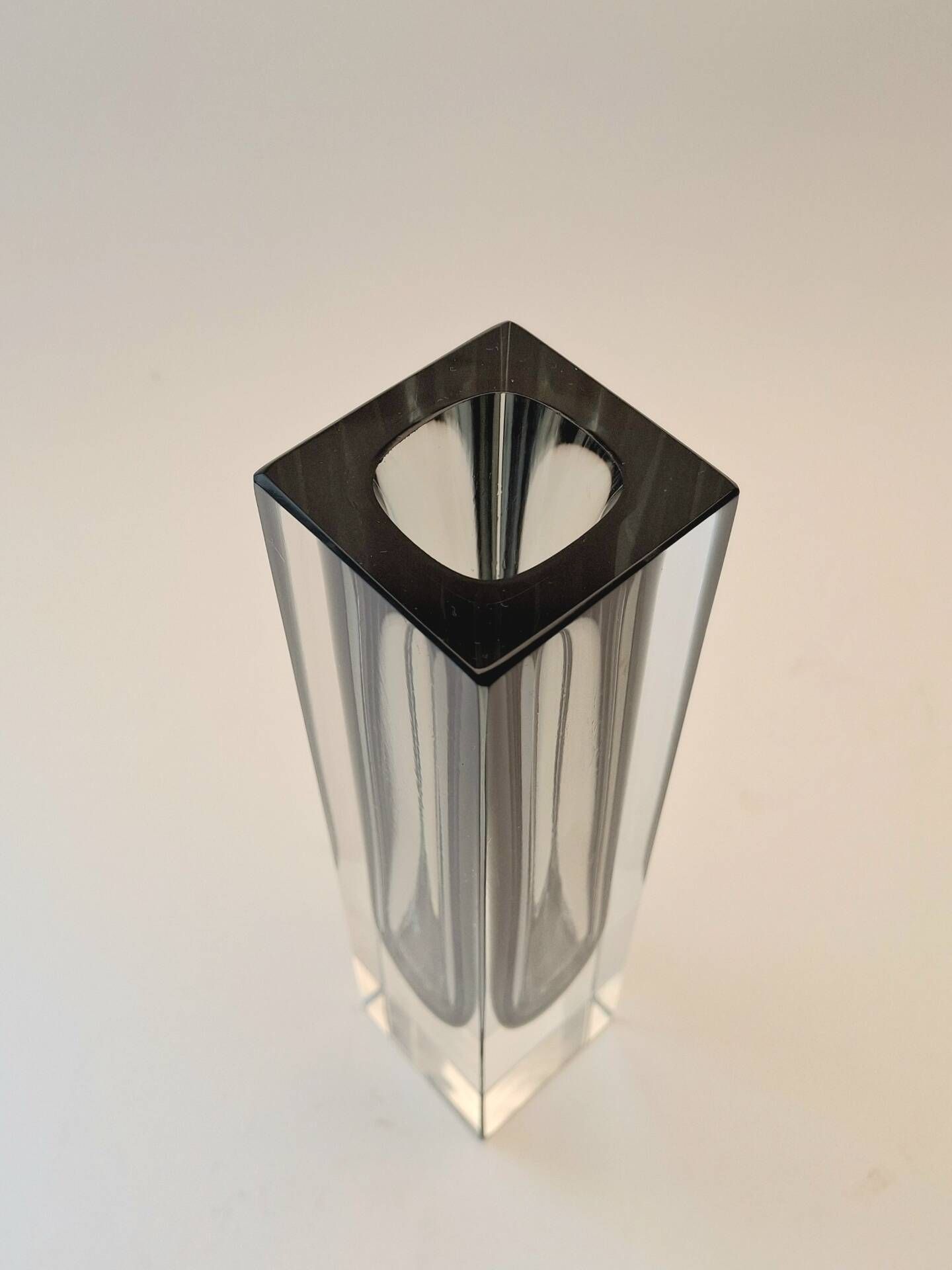 Exquisite Vintage Flavio Poli Sommerso Murano Glass