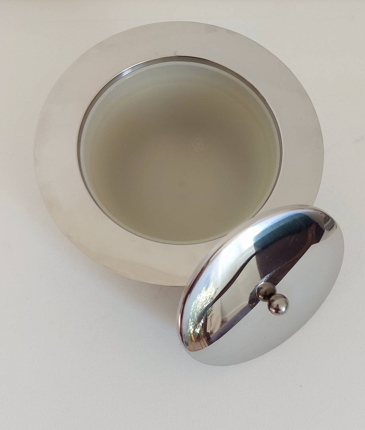 Designer stainless steel ice bucket