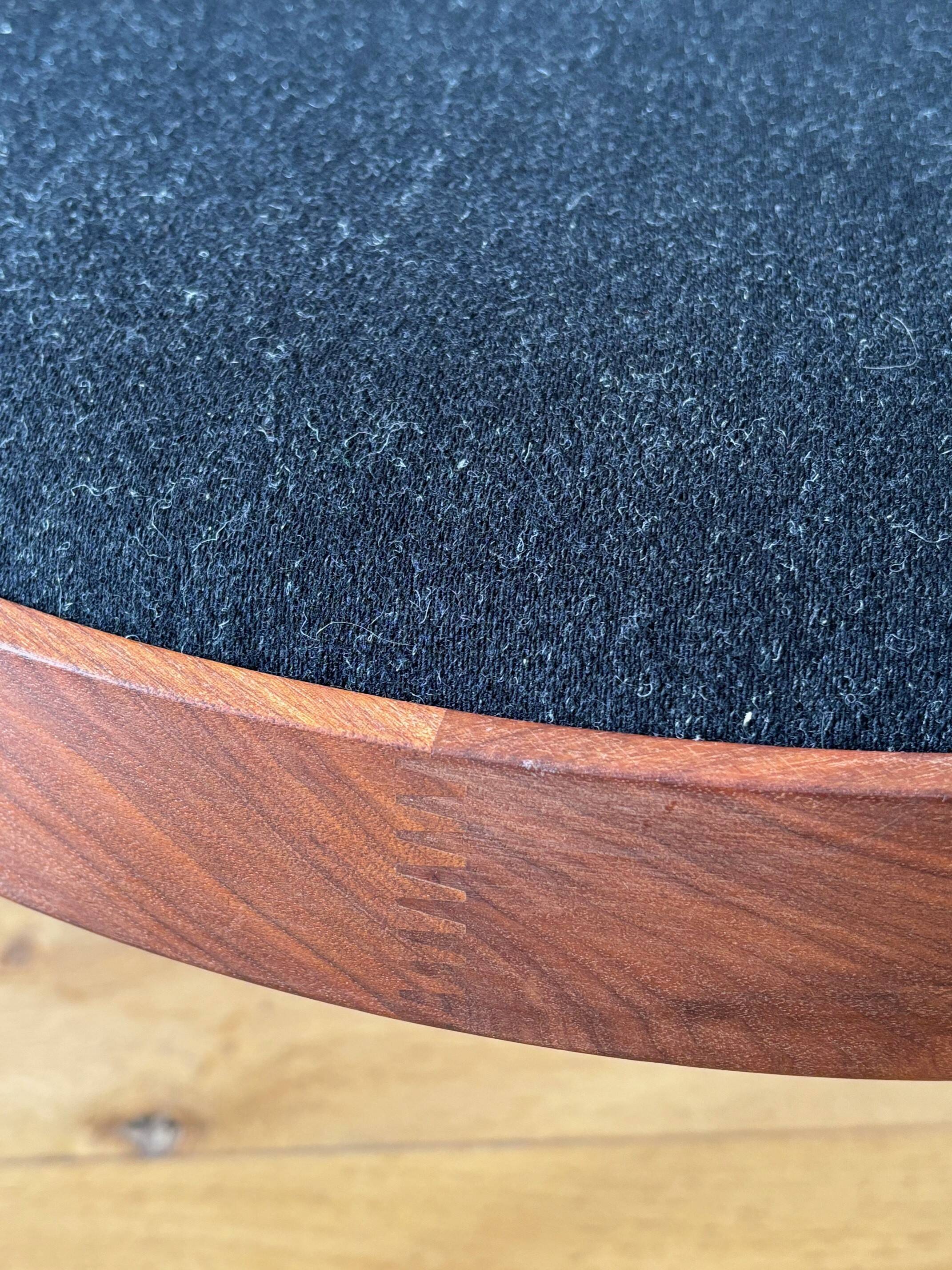 2 Anders Norgaard chairs - Denmark 1980s