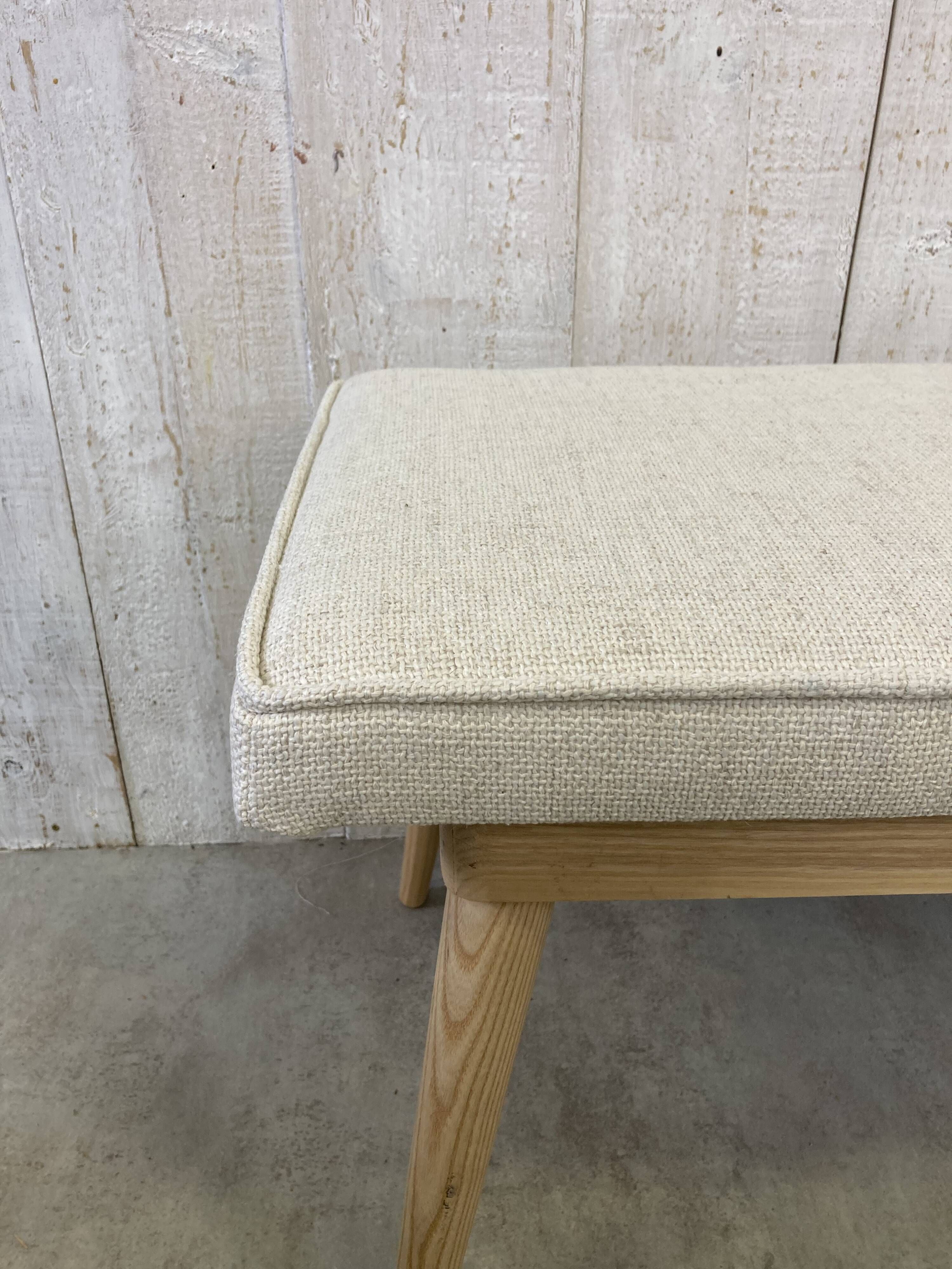 Scandinavian bench