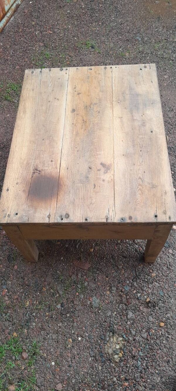 Table basse chêne ancienne