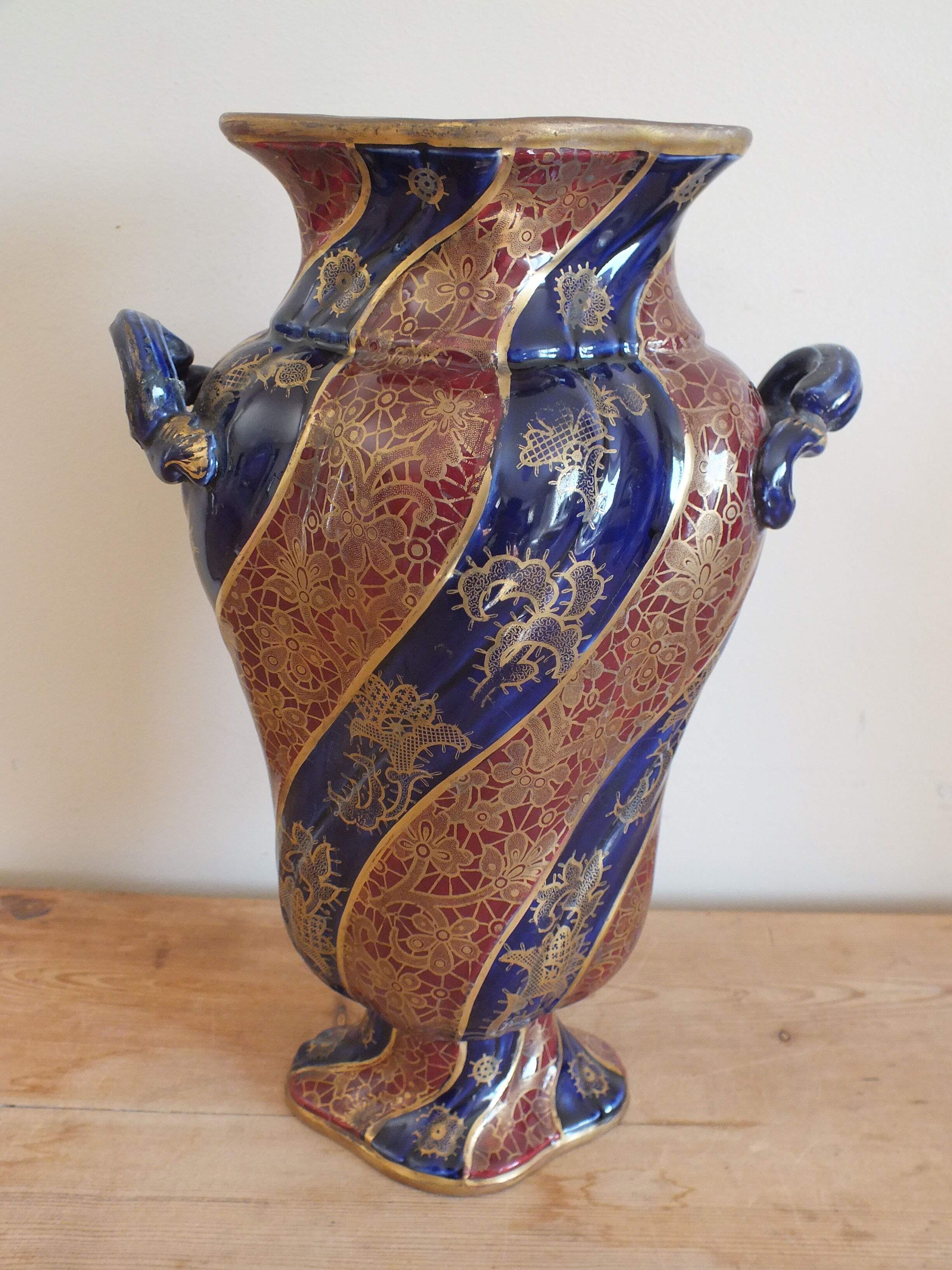 Sarreguemines trim 3 pcs Planter & vases blue, burgundy and gold