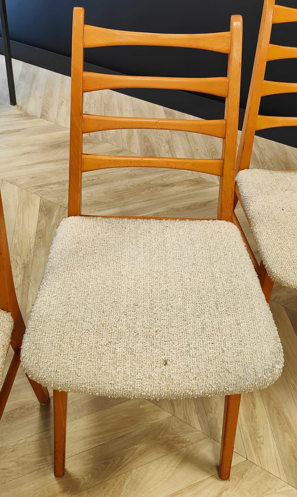 Set of 8 mid century dining table chairs vintage
