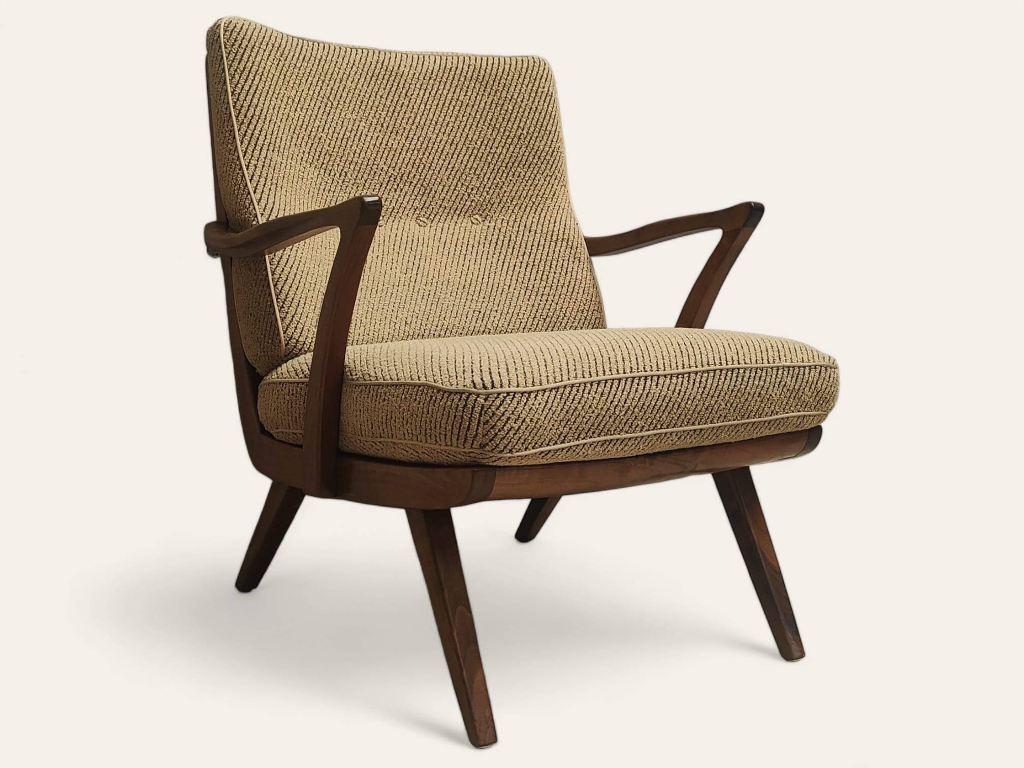 Fauteuil du milieu du siècle