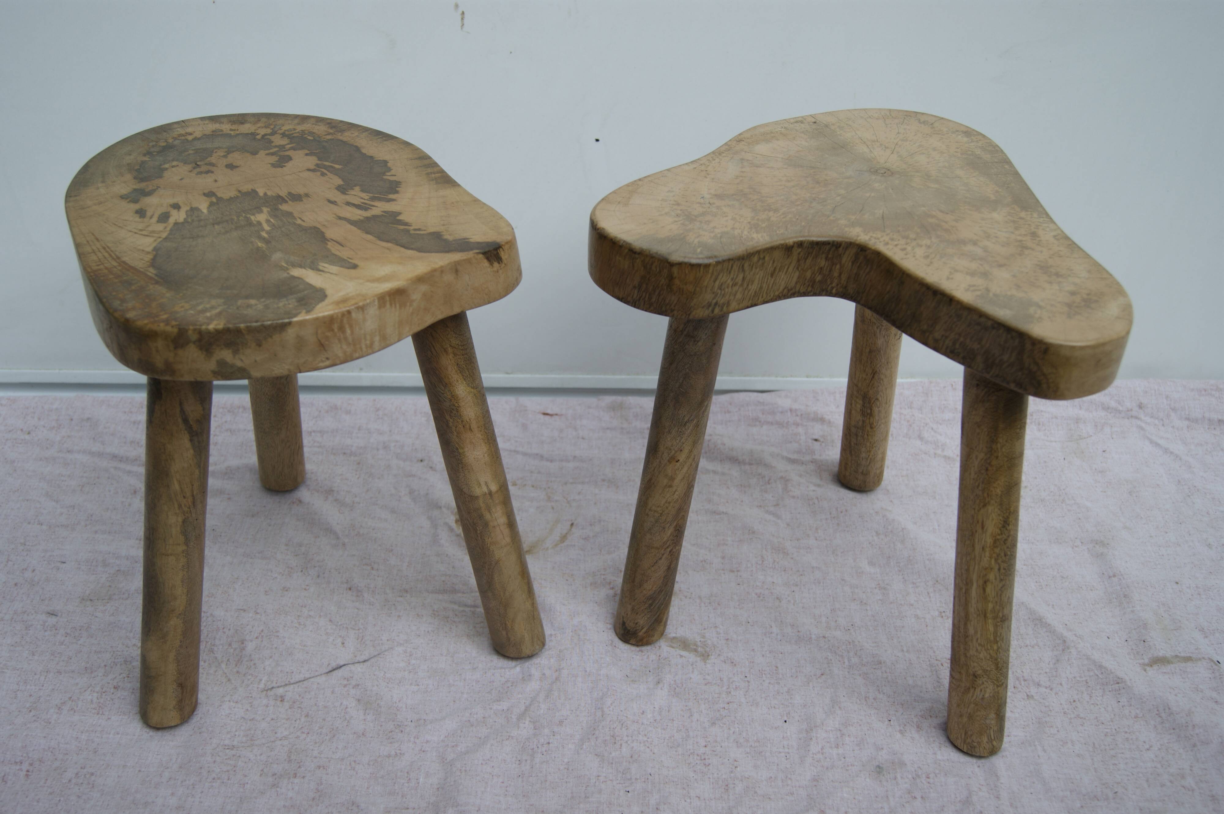 Pair of low tables harnesses mango wood