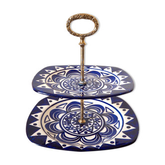 Tiered dish servant St Jean de Bretagne