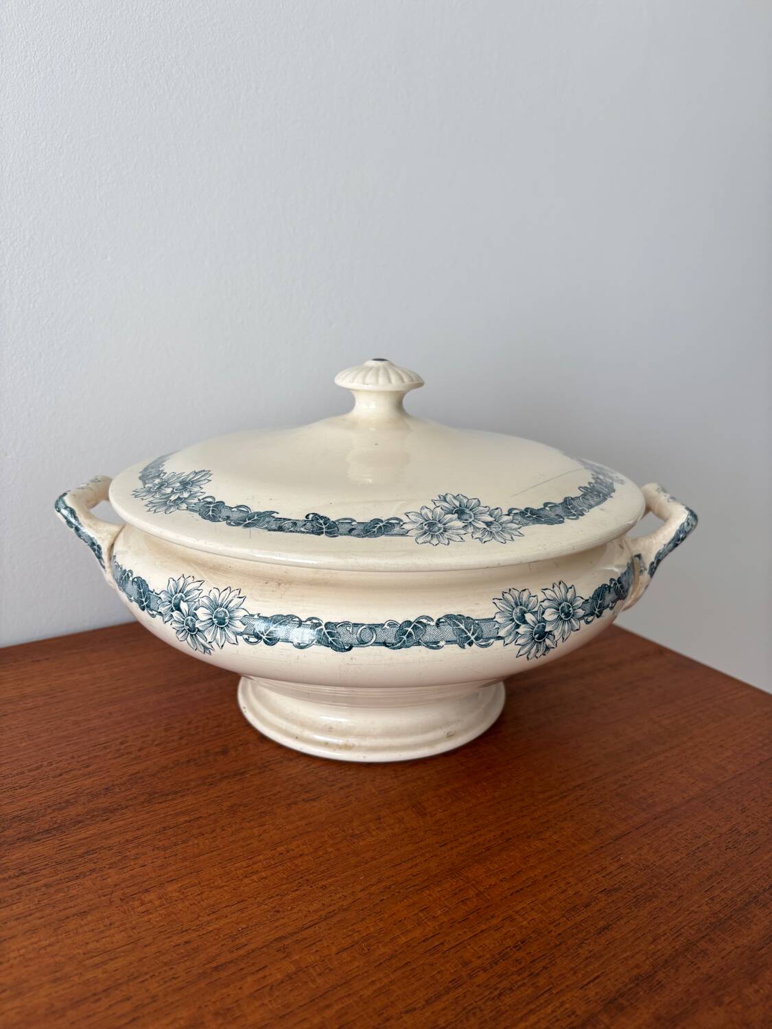 Blue ironstone soup tureen Longchamp model Denise