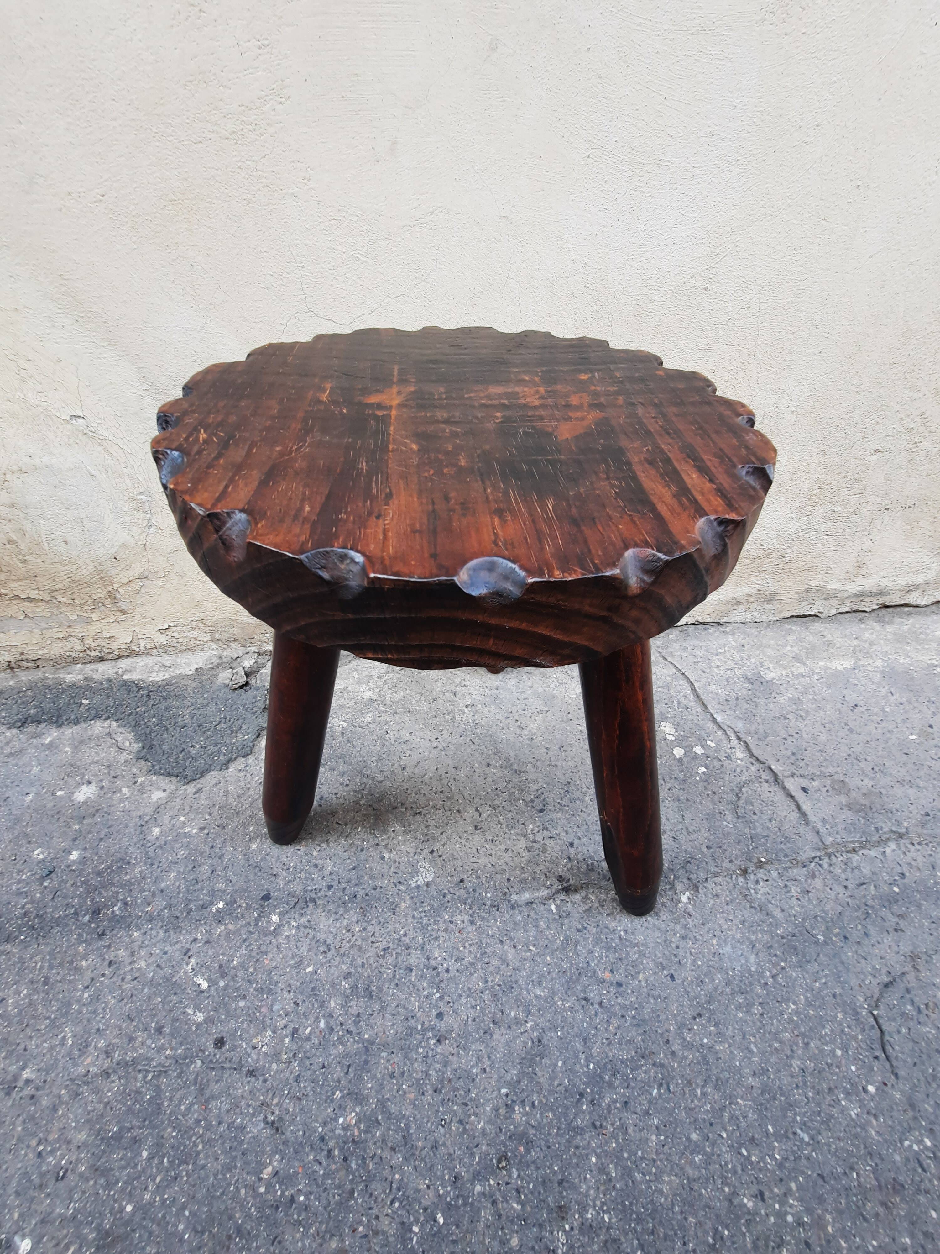 Tripod stool
