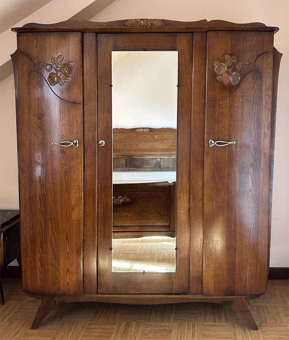 1950s linen wardrobe, shelves, central mirror
