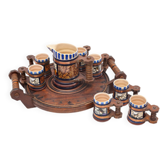 Drinks service by Paul Fouillen