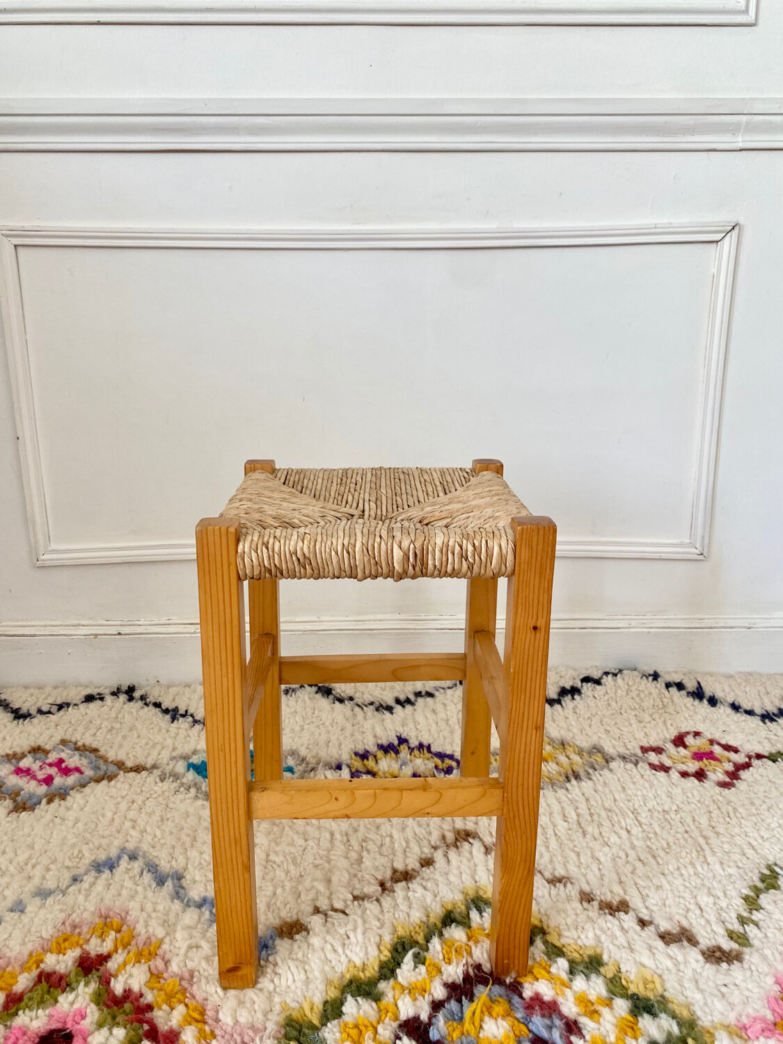 Tabouret bois paillé vintage