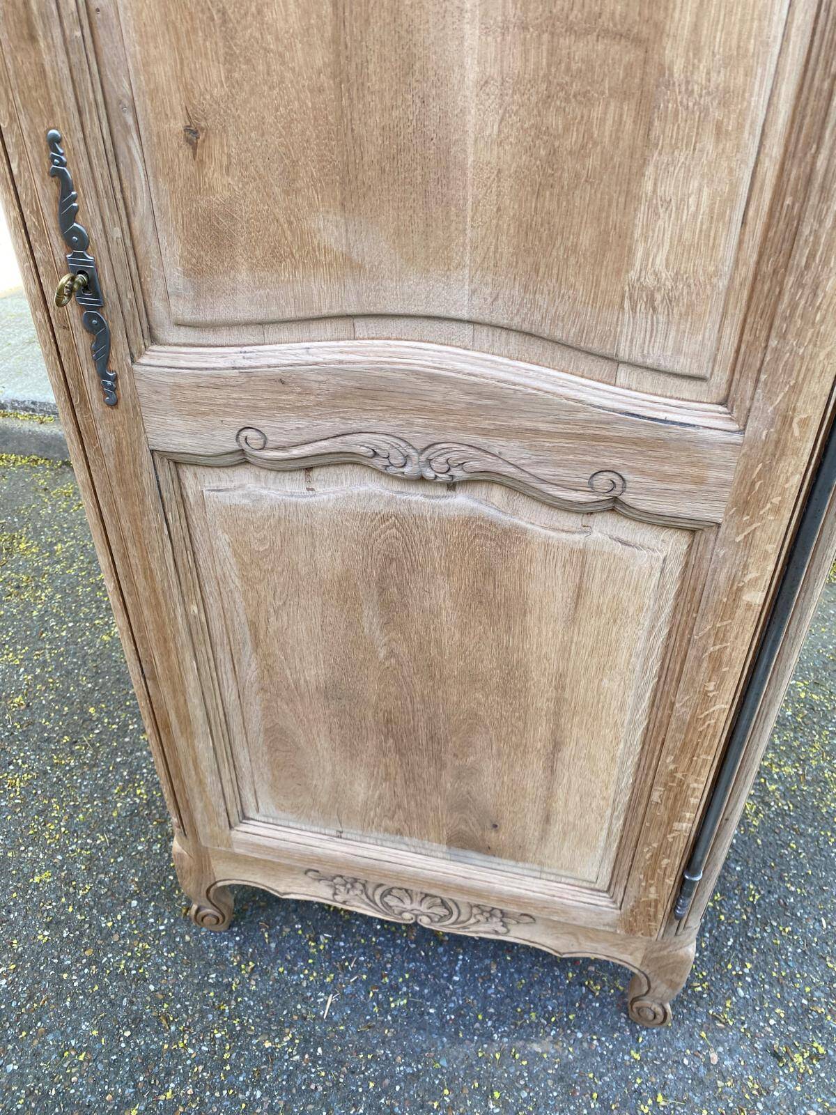 Renovated Louis XV bonnetière dormitory wardrobe in solid oak.