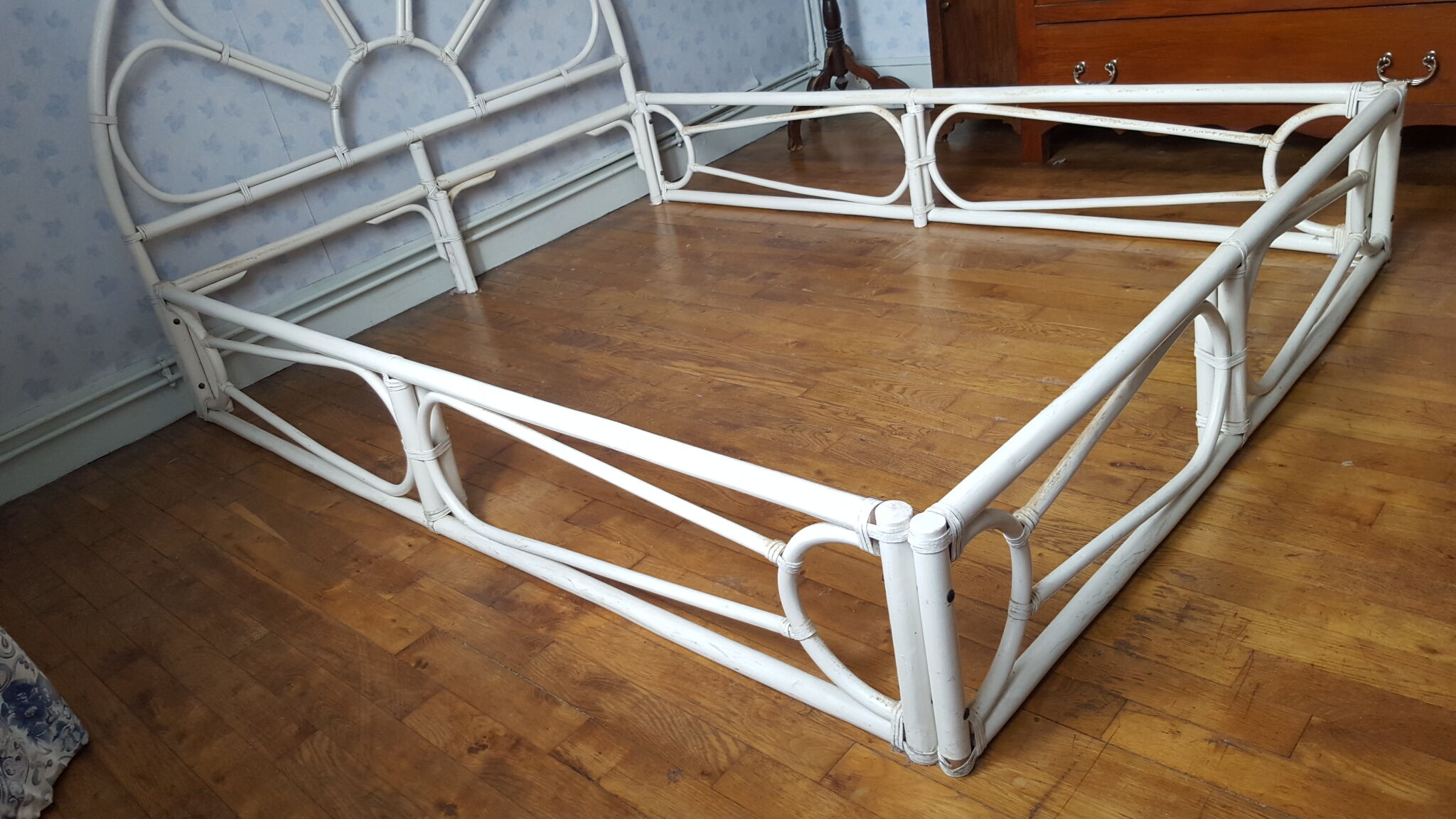 Rattan bed 2 seats vintage 70