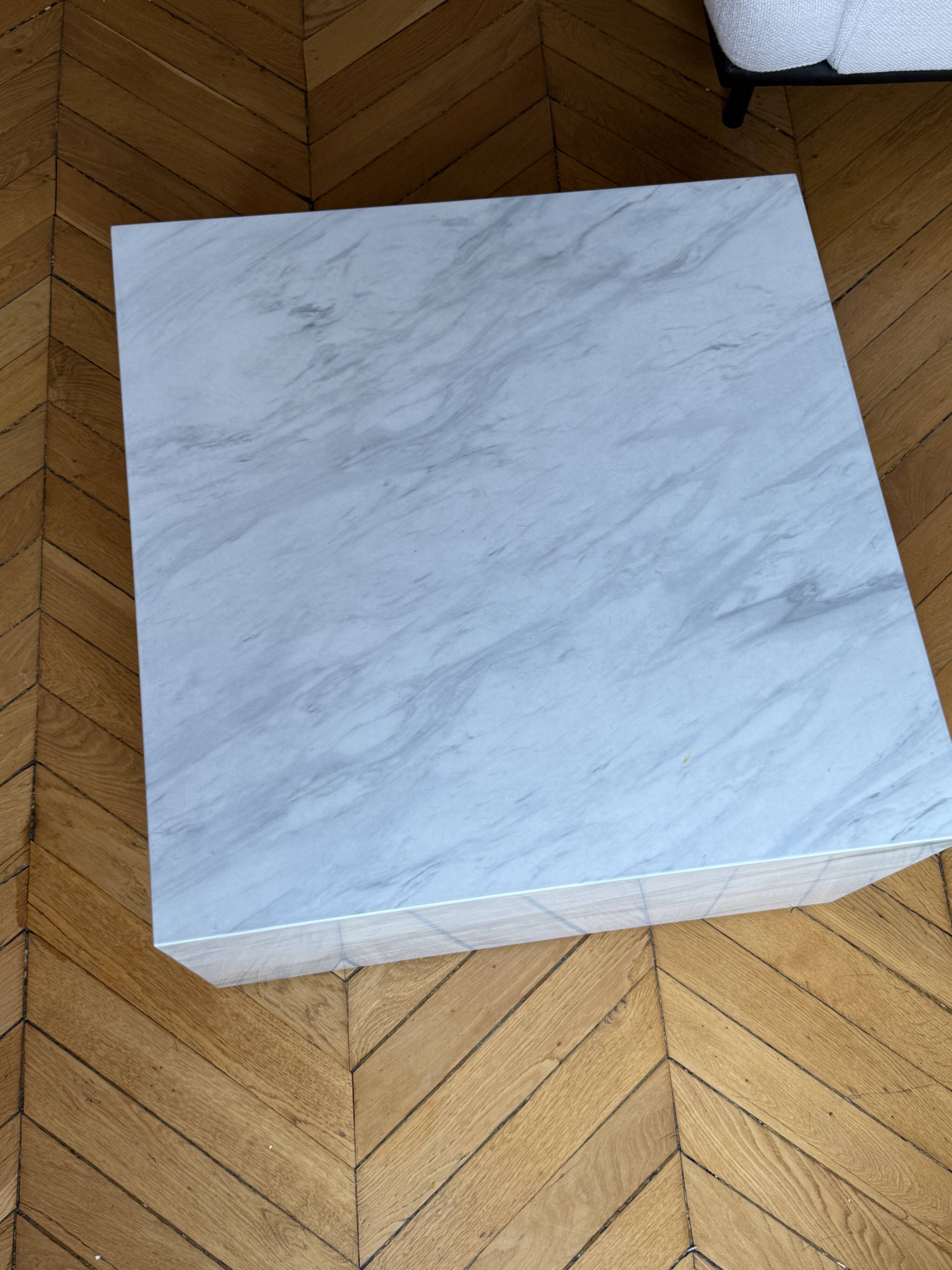 NV Gallery coffee table – marble effect – modern design