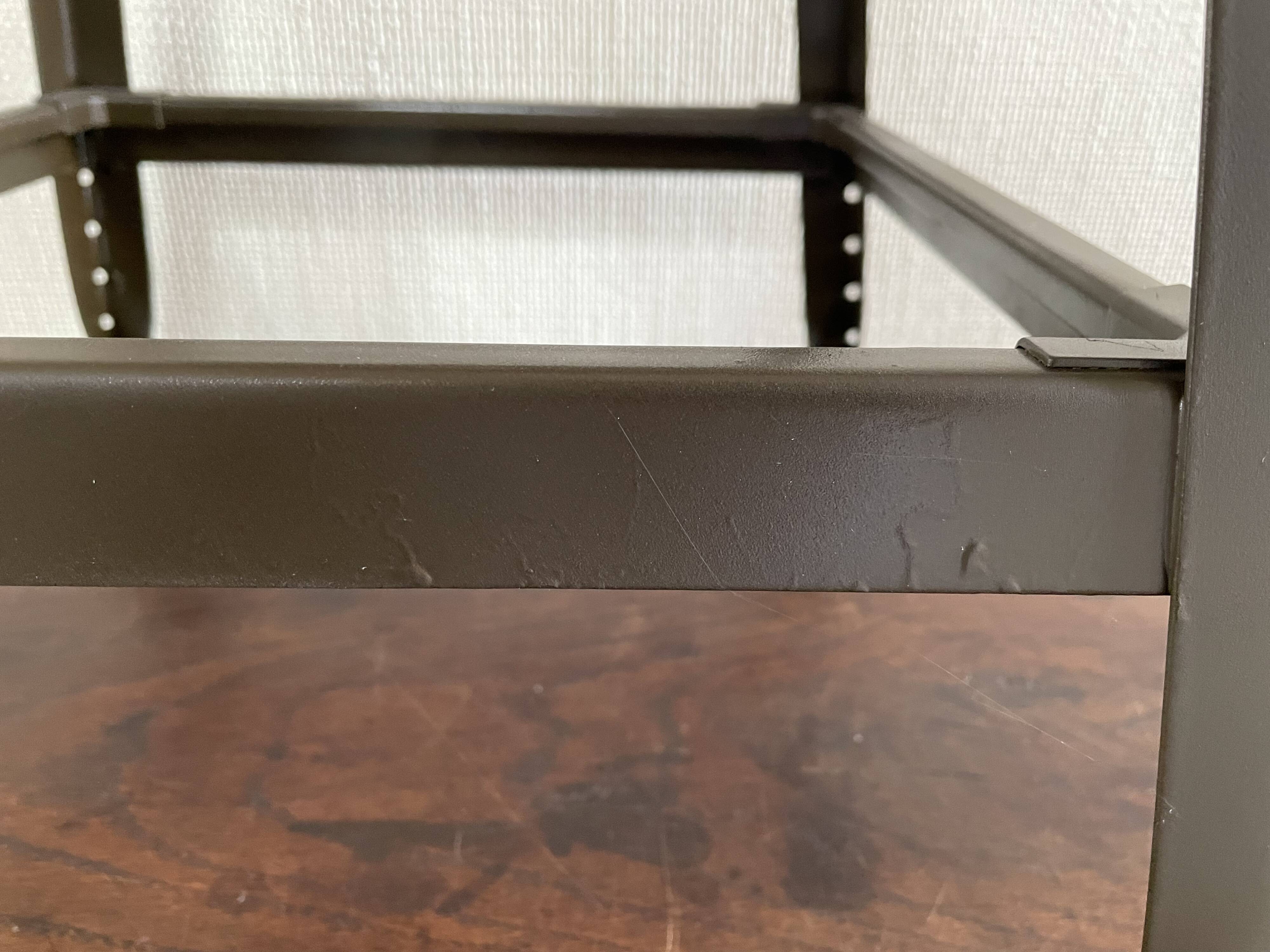 Tabouret métal