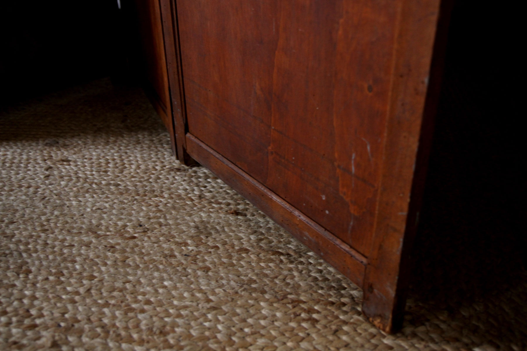 Wooden screen 5 instores