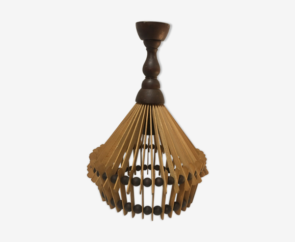 Suspension style scandinave