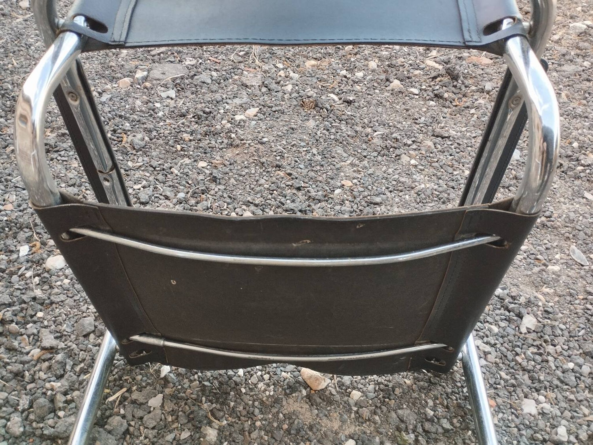 Belle paire de chaises anciennes style marcel breuer