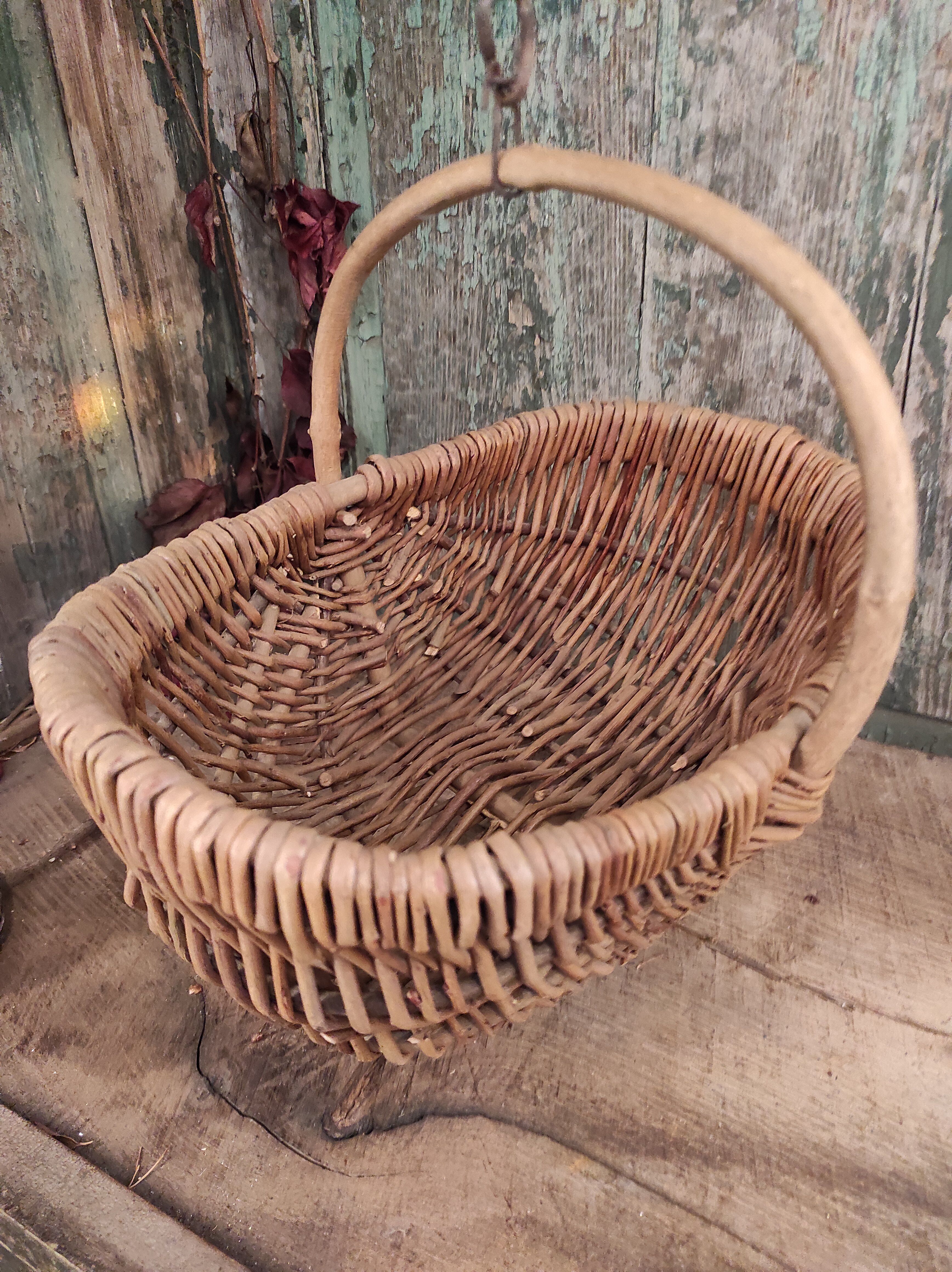 French vintage oval basket