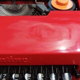 Machine à écrire Olivetti Valentine S