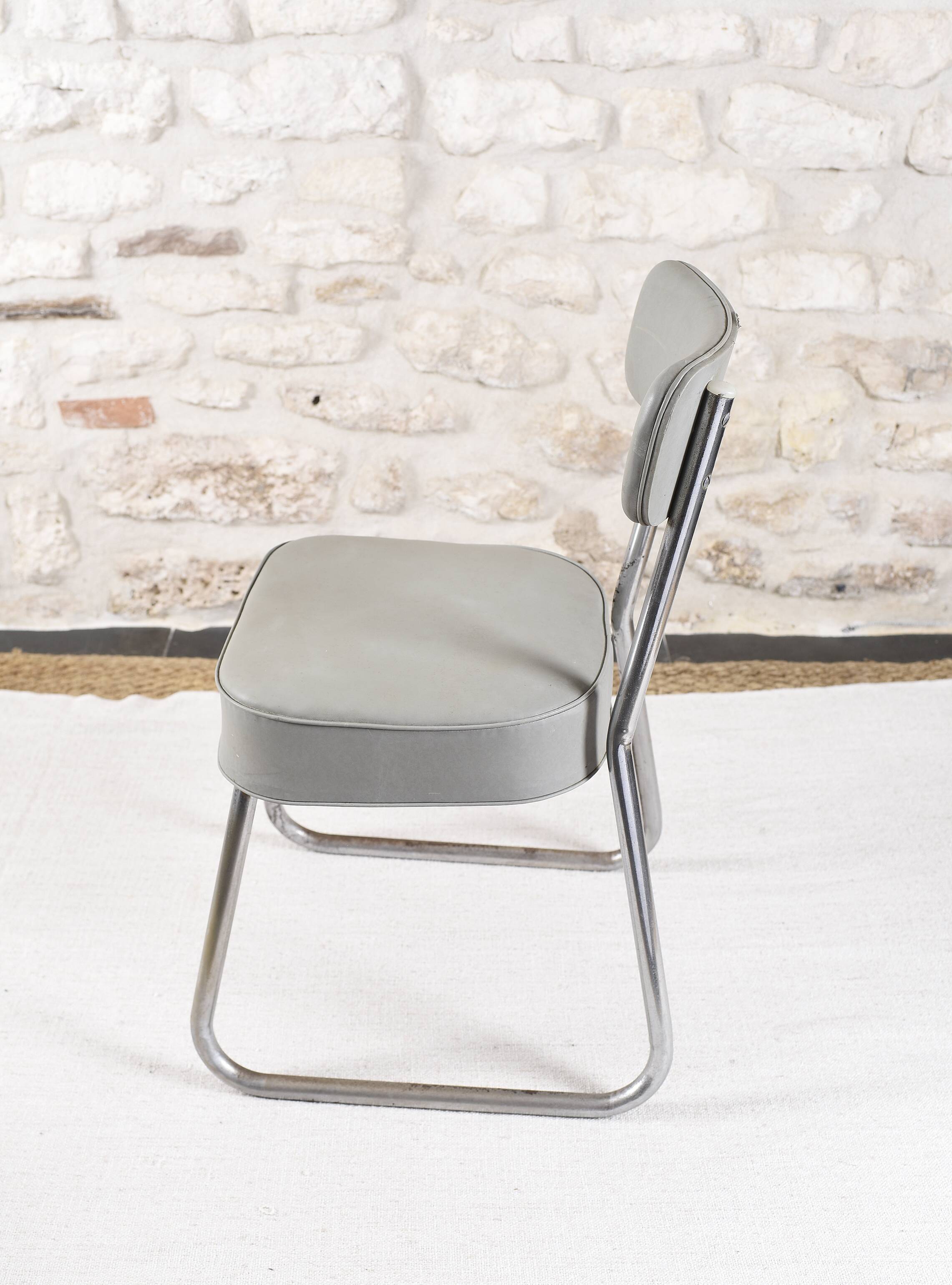 Industrial office chair