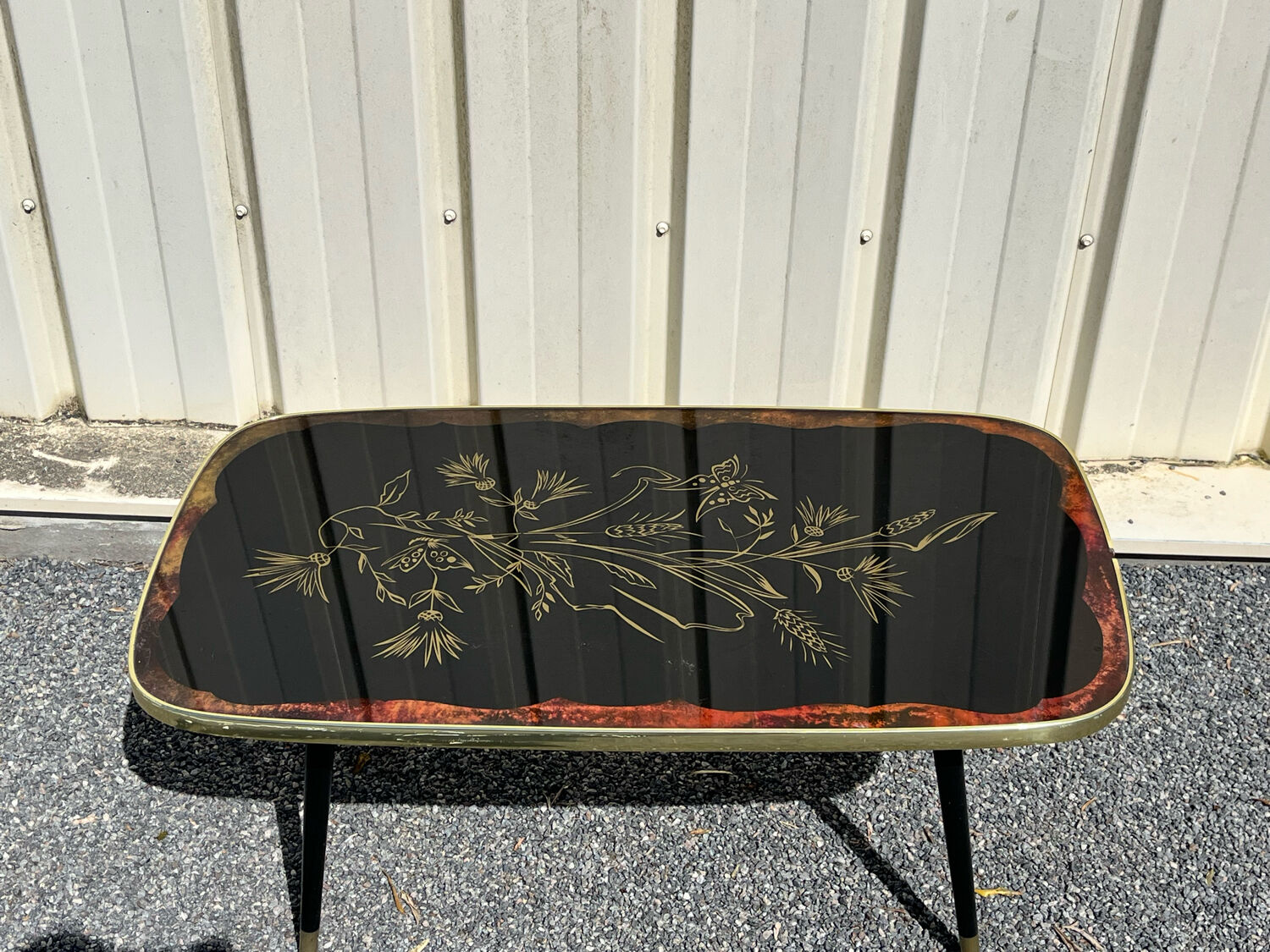 Lacquered coffee table 60s