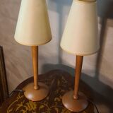 Pair of Scandinavian design bedside lamps in turned wood elec ok 52x15