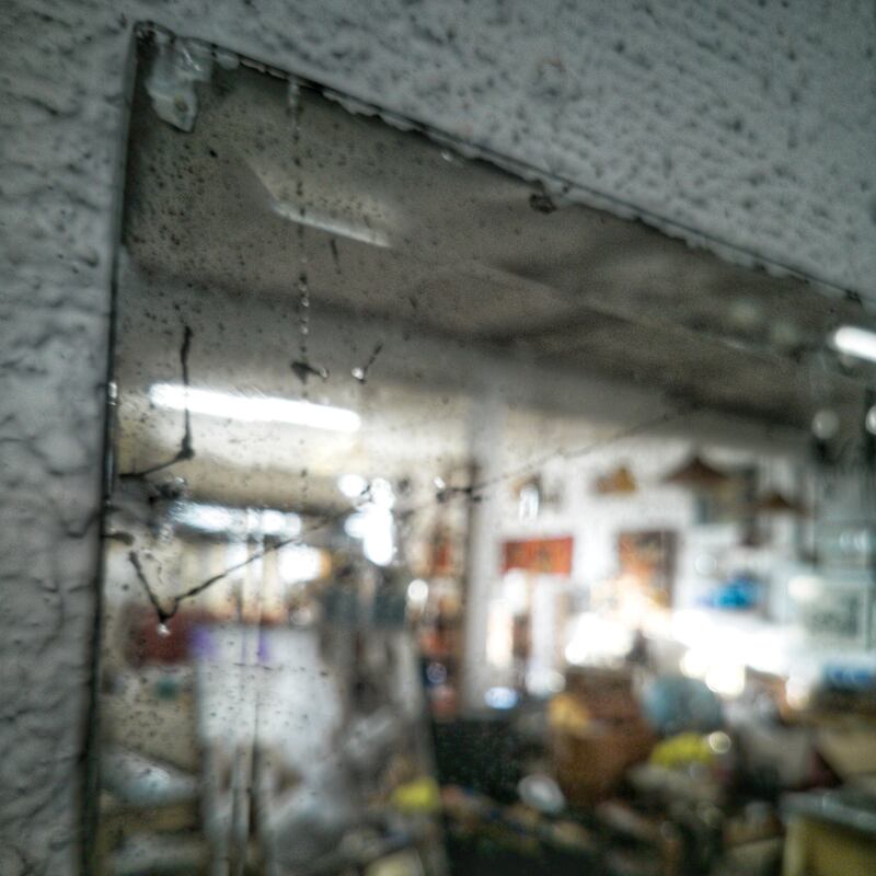 Beveled mirror 120x66cm